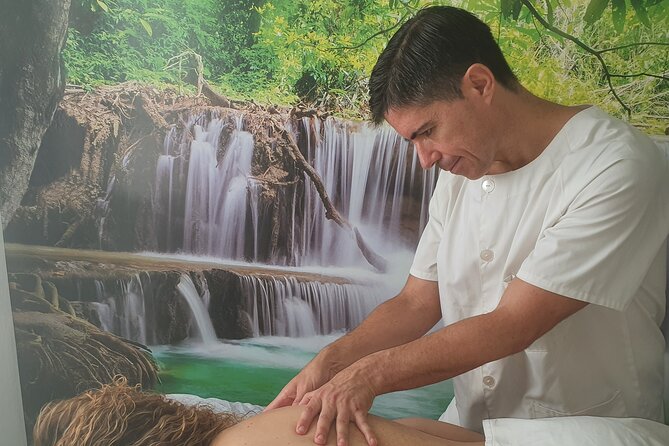 1 Hour Private Chiromassage Session in Seville - Optional add-ons: Reiki and neuro-taping if you want extra help