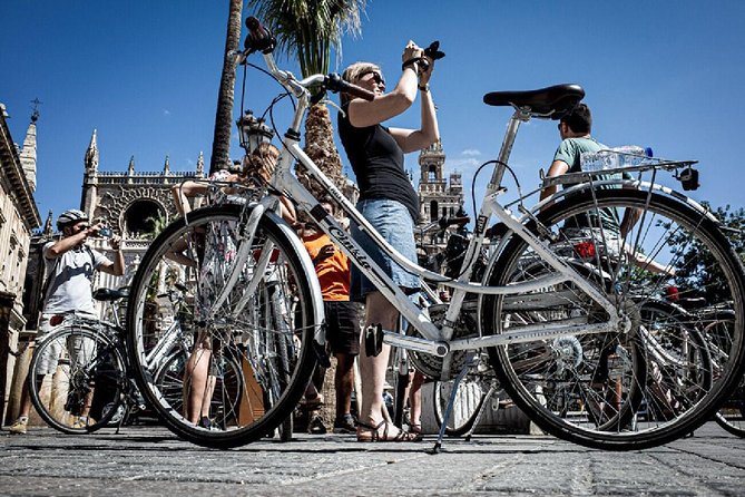 12 o'Clock - Bike & Tapas Tour Seville - Triana: tiles, pottery, and flamenco culture on your route