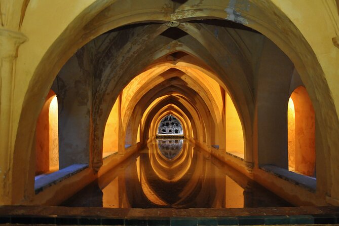 Alcázar, Cathedral & Giralda: Guided Tour with Fast-Track Tickets - Combo logistics that can trip you up (and how to prevent it)