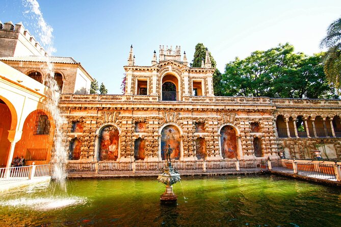 Alcazar of Seville Guided tour with Skip the Line Access - Skip-the-line access and the real value of 90 minutes