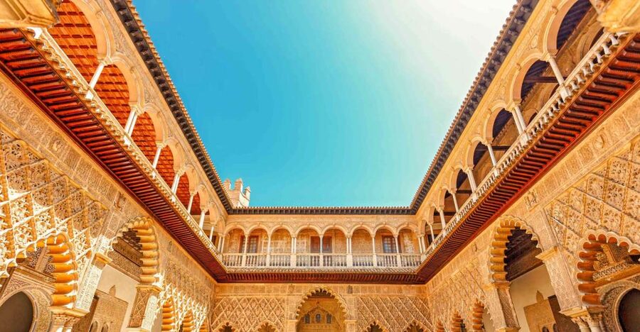 Alcázar of Seville Skip-the-Line Tickets and Guided Tour - Inside the Alcázar: Moorish Rooms, Power, and Practical Focus