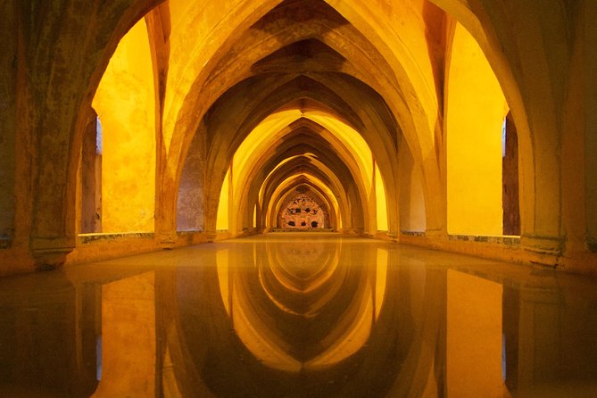 Alcazar of Seville Tour with Skip the Line Ticket - Skip-the-line preferent access: beat the Alcázar crowds