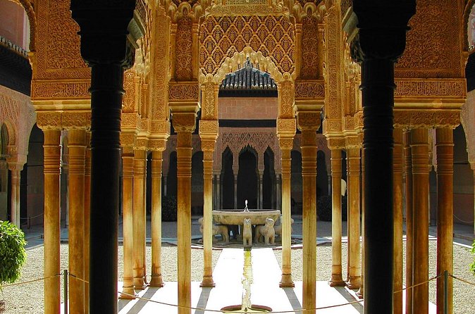 Alhambra and Granada Private Daytrip From Sevilla - Maximizing the Alhambra experience without getting stuck in details