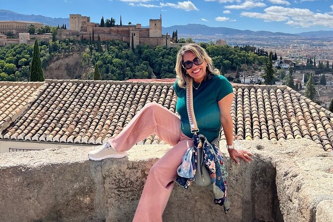 Alhambra Guided Tour & Albaicin Tour from Seville - Seville to Granada by bus: comfortable, but expect a long day