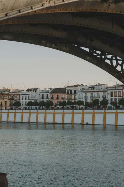 Alma Trianera: A private, 120-minute sensory walking tour of Triana. - Castillo San Jorge: the viewing moment and the 360-degree payoff