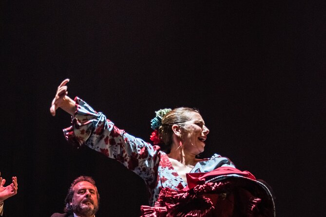 Authentic Flamenco Show at the Teatro Flamenco Sevilla - The Bar, Drinks, Photos, and Phone Etiquette