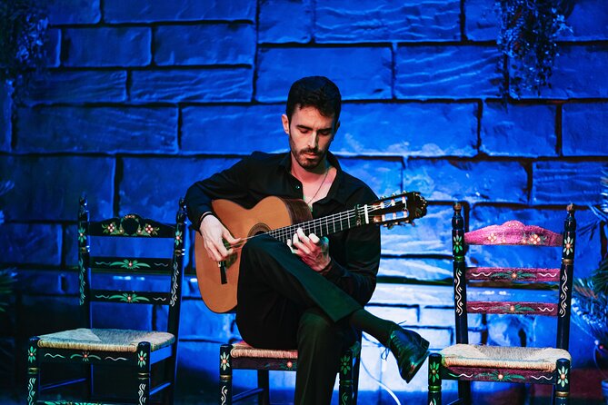 Baraka Triana. Flamenco show with drink - The 1-Hour Show: How the Performance Fits Your Evening