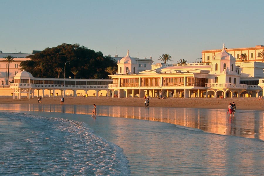 Cadiz Full-Day Guided Excursion from Seville - Torre Tavira and the Camara Obscura: your best viewpoint payoff