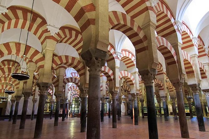 Cordoba private tour from Seville including the great Mosque for up to 8 persons - The Jewish Quarter and synagogue area: narrow lanes, real context