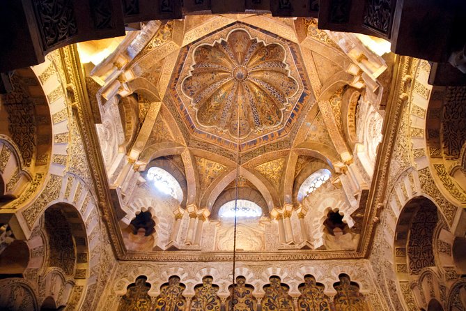 Cordoba & & The Mosque Small-Group Day Tour from Seville - Córdoba Synagogue: 1315 and the Jewish Quarter Story
