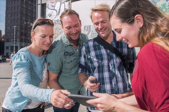 e-Scavenger hunt Seville: Explore the city at your own pace - How a phone game becomes a solid Seville plan