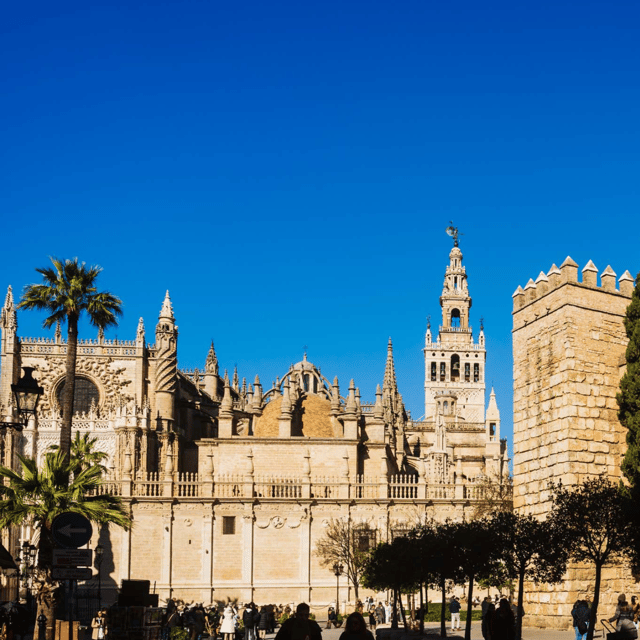Exclusive Seville: Hidden Gems and Iconic Landmarks Tour - Secluded Courtyards and Local Plazas: What You Gain From the Side Stops