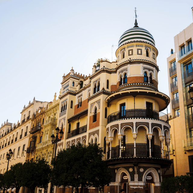 Exclusive Seville: Hidden Gems and Iconic Landmarks Tour - Seville’s Big Icons: Cathedral, Giralda, and Torre del Oro
