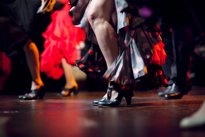 Flamenco Show and Tapas in Seville - English guide and timing: good for most visitors