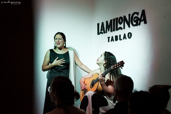 Flamenco Show in Seville at Bar and Tapas - Where it is in Seville (and why Barrio de Santa Cruz helps)