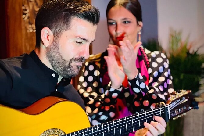 Flamenco show in the heart of Triana - Who should book (and who should think twice)