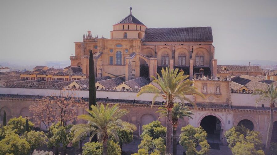 From Seville: Cordoba, the Mosque and Carmona Day Trip - The Mosque-Cathedral (Mezquita-Catedral): What the Visit Feels Like