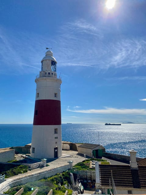 From Seville: Guided Day Trip to Gibraltar - Crossing From Seville: Border Timing and Who to Trust