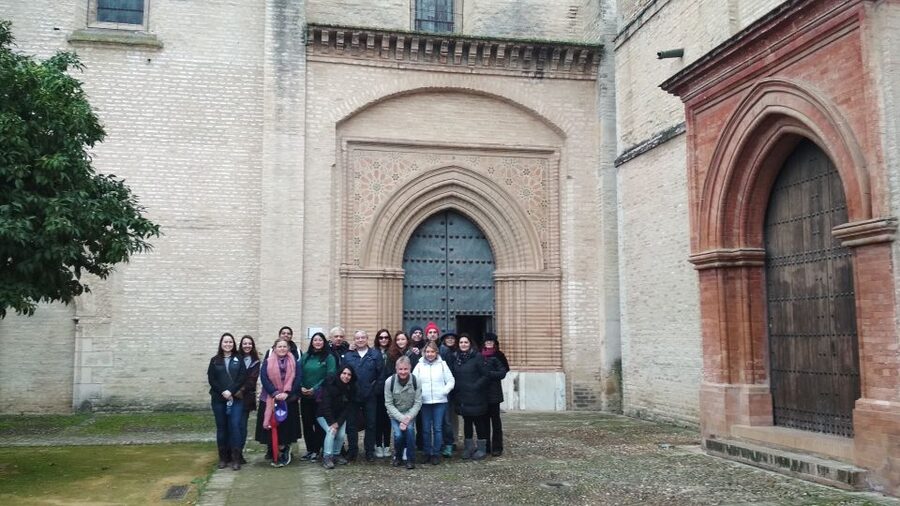 From Seville: Italica Roman City & Medieval Monastery Tour - Time Management Tips: Make Sure Hunger and Photo Stops Don’t Win