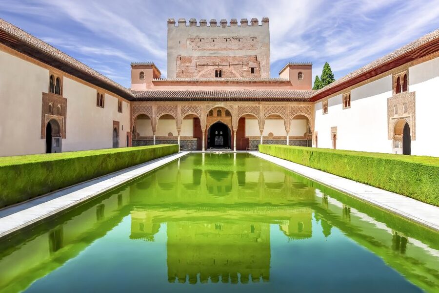 From Seville: Private Granada Day-Trip with Alhambra Visit - Should you book this Seville-to-Granada Alhambra day trip?