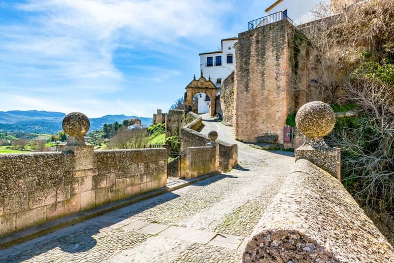 From Seville: White Villages and Ronda private day trip - From Seville into the Sevillian countryside: the ride is part of the show
