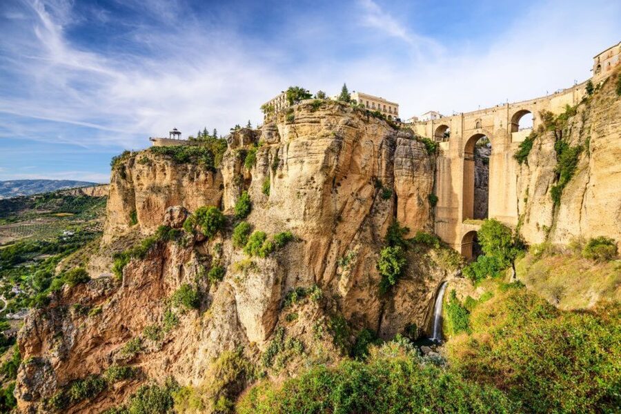 From Seville: White Villages and Ronda Tour - Ronda’s Tajo Gorge and Historic Streets: The Main Event