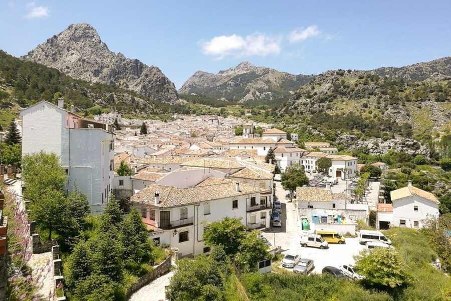 From Seville: White Villages and Ronda Tour - Zahara de la Sierra: Nasrid Origins and the First Big Views