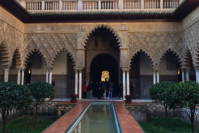 Full Day Private Tour in Seville - Plaza del Salvador and Plaza del Cabildo: small squares with real context