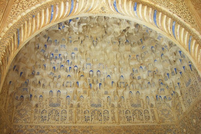 Granada Day Trip: Alhambra & Nazaries Palaces from Seville - Granada Time After Lunch: Short Free Windows, Big Payoff