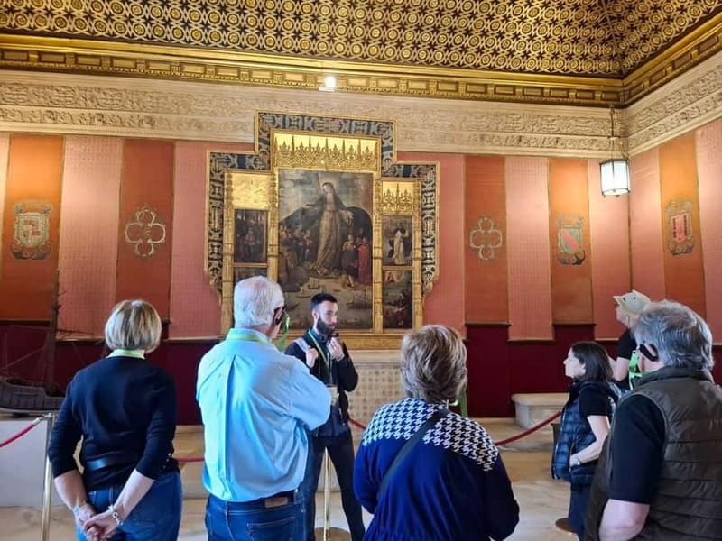 Guided Tour of the Royal Alcázar of Seville in a Small Group - Naturanda Check-In and the 5-Minute Walk That Sets the Tone