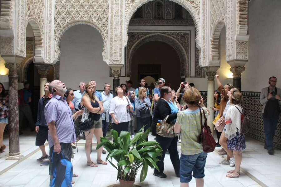 Highlights of Seville Monuments private Guided Tour - Santa Cruz cobbled streets: where the old neighborhood still breathes