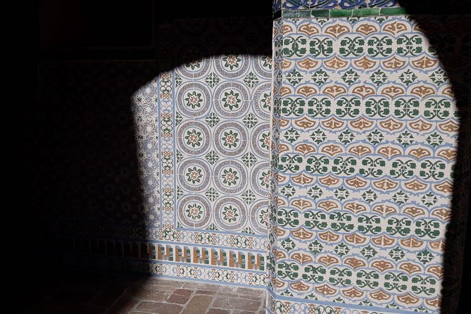 Historical Italica: Half-Day Guided Tour from Seville - Mosaics and Domus Houses: Roman Life Beyond the Big Monument