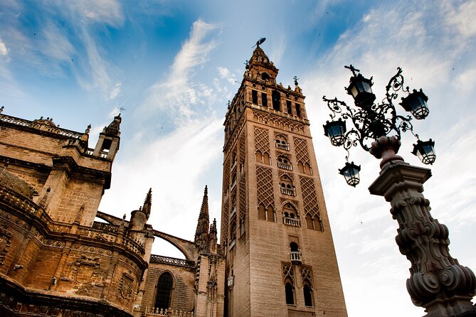 Horse and Carriage Sightseeing Tour in Seville - The One-Hour Route Through Seville’s Biggest Landmarks
