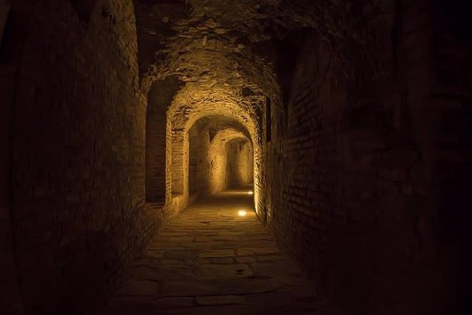 Italica 2-Hour Private Guided Tour - Getting to Italica from central Seville without stress