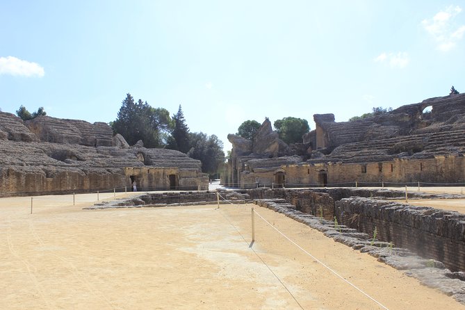 Italica Roman City Tour from Seville - The guide factor: how to get the most from the commentary
