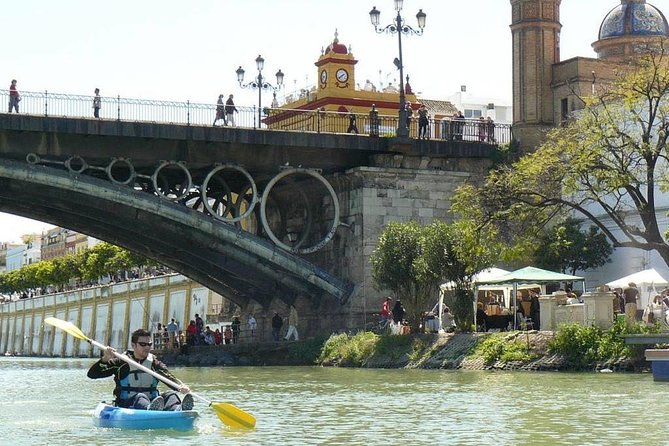 Kayak Tour in Seville - Torre Giralda: Viewing Seville’s Cathedral Tower From the River