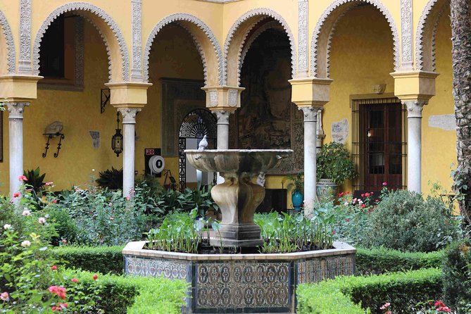 "Las Dueñas" Palace ticket + Audioguide - Price and Value: Is $18.57 Fair for Las Dueñas?