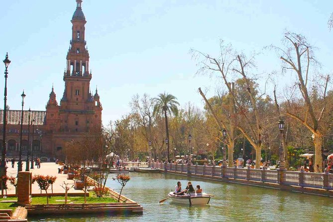 Lisbon & Seville Private Luxury Trip - Seville–Lisbon in a private car: why this feels better than bus or taxi