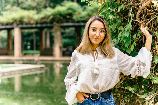 Make Seville unforgettable: Private Photoshoot at Plaza de España - The 30-minute reality check: what you’re actually paying for