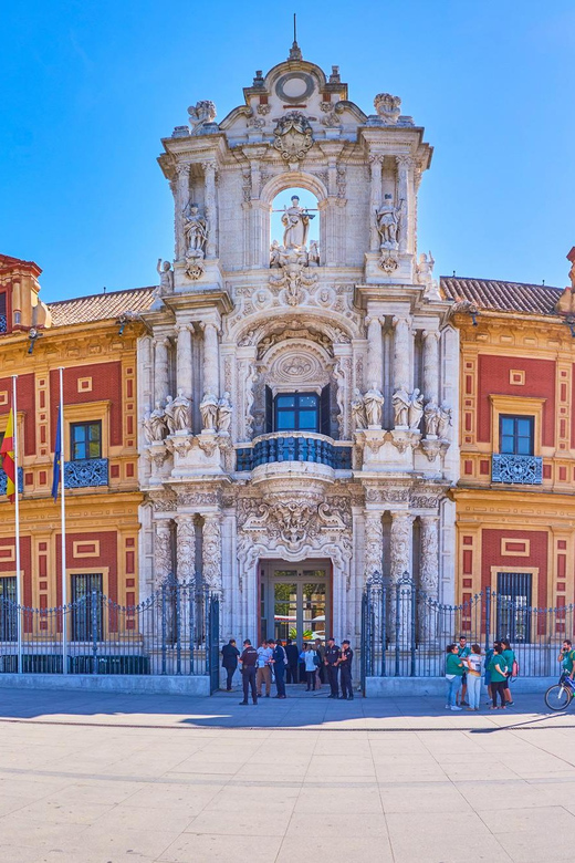 NOSIESTA | Guided E-Bike Tour Sevilla | ENGLISH (NATIVE) - Comfort, safety, and what to wear so you feel good