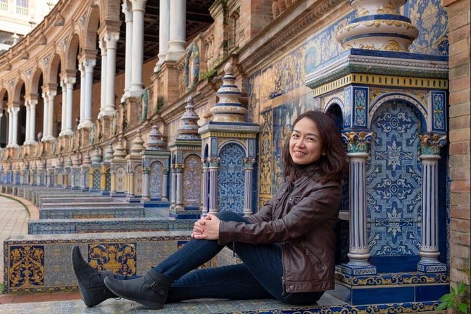 Photo Tour Session in Seville - The 1-hour private session: how it flows for your group