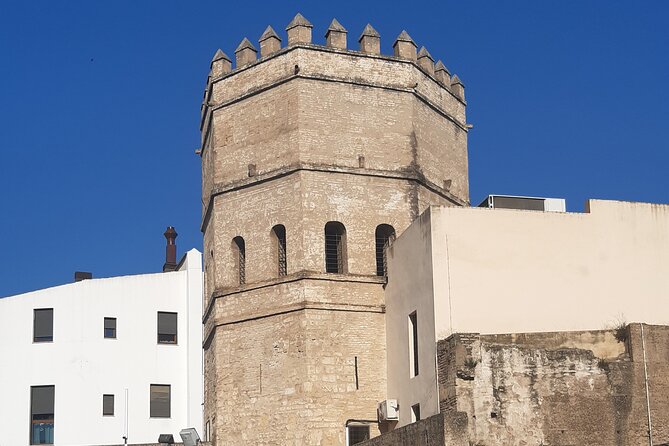 Private 2-Hour City Tour of Seville - Where the tour begins at Plaza Nueva (Ayuntamiento) and why it’s smart