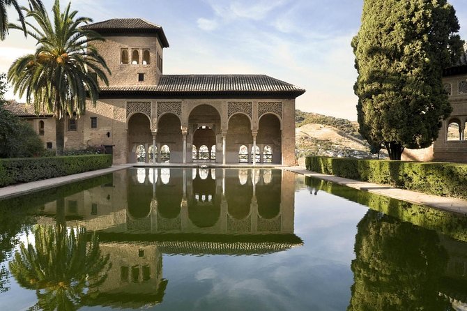 Private Granada Alhambra Tour from Seville - Price and value: why $462.73 can make sense for a full-day “done-for-you” plan