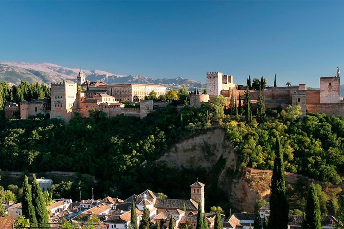 Private Granada Day Trip including Alhambra and Generalife from Seville - Private-guide quality: what can turn a long day into a great one