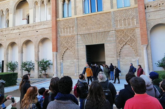 Private guide for the Alcazar & Cathedral with a Historian! - Seville Cathedral: Gothic Scale and a Grave With Gravity