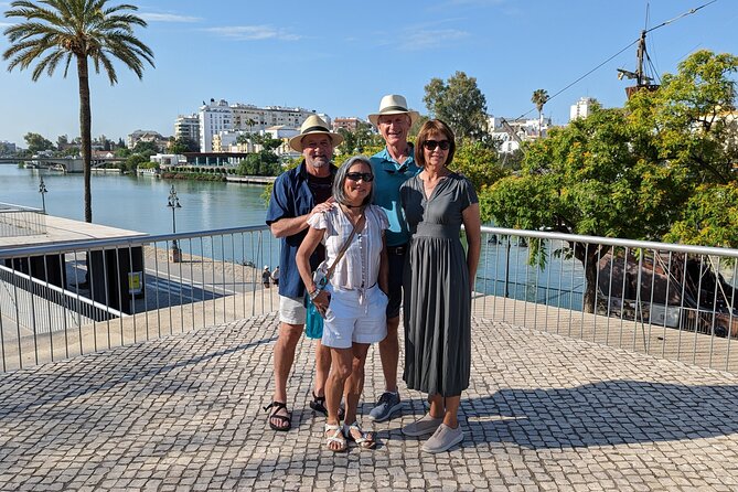 Private Half Day Walking Tour of Seville - Plaza del Cabildo: a beautiful square with a working-weekend pattern