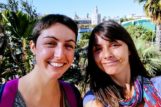 Private personalized Seville street tour of 2.5 hours - Spanish Steps and the Archives of India: power, empire, and paperwork