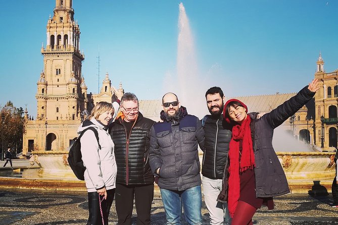 Private personalized Seville street tour of 2.5 hours - Murillo Gardens: a much-needed pause during a walking-heavy route