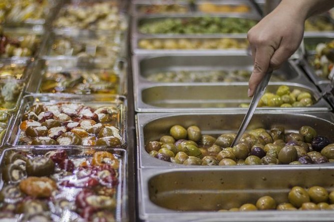 Private Seville Historical Food Tour of 15+ Tasty Hidden Gems - Stop 4: The Royal Alcázar and why UNESCO still matters