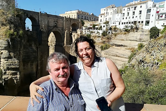 Private Seville Transfer to Malaga Including Visit to Ronda - Ronda arrival: up to 3 hours to walk, snack, and choose your style
